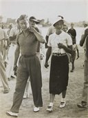 Edward VIII - Wallis Simpson - Strolling